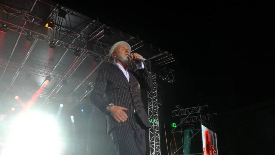 Dino Merlin o supruzi Ameli