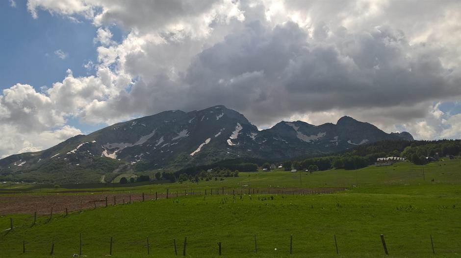 Durmitor ostavlja bez daha čarobnim pejzažima i najdubljim kanjonom