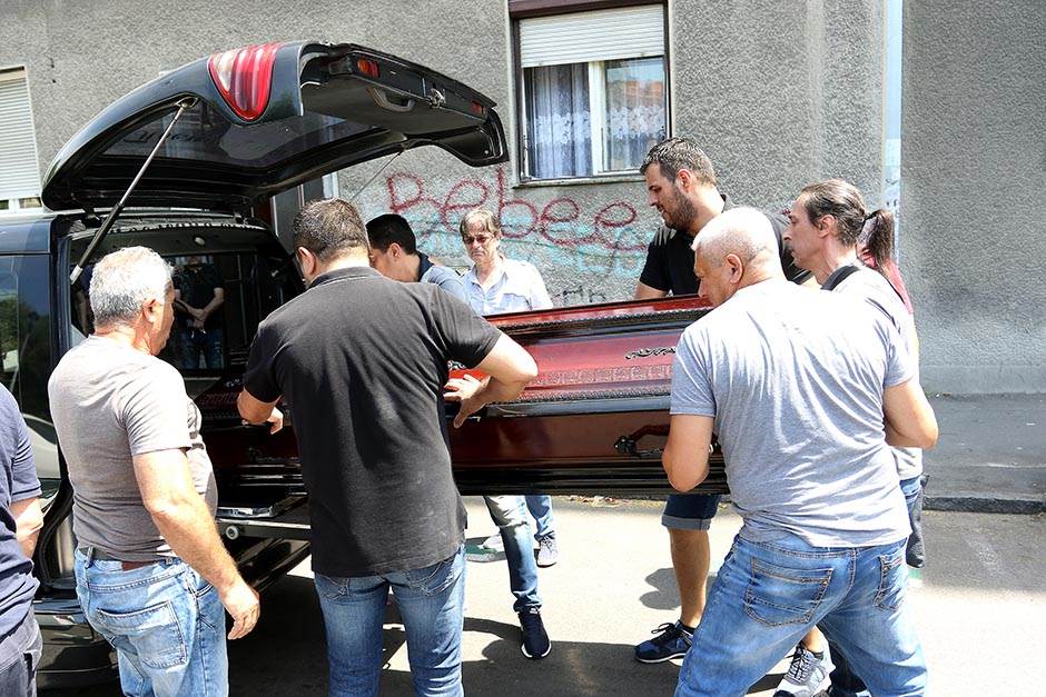 Sinanova ćerka o babi