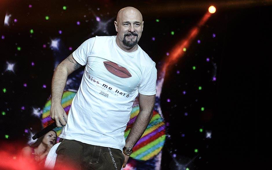 Zbog dojave o bombi prekinut koncert zvezda devedesetih