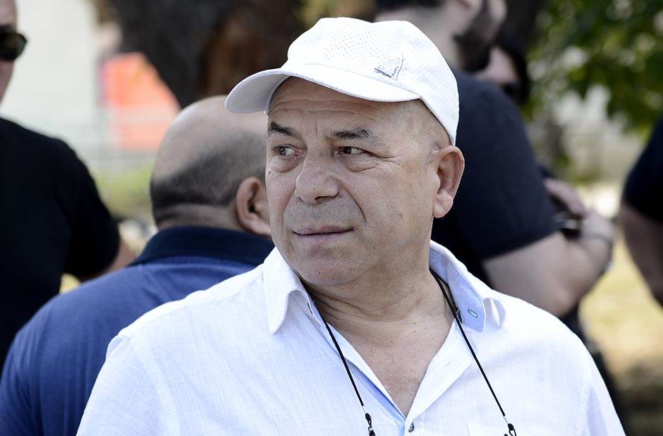 Život i kontroverze Sinana Sakića