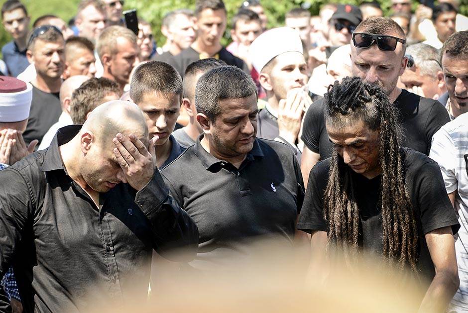 Život i kontroverze Sinana Sakića