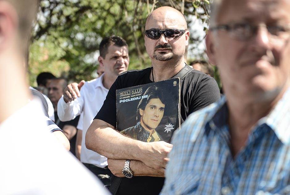 Život i kontroverze Sinana Sakića