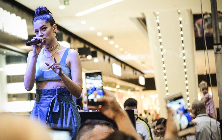 Sara Jo: Nisam imala plastične operacije