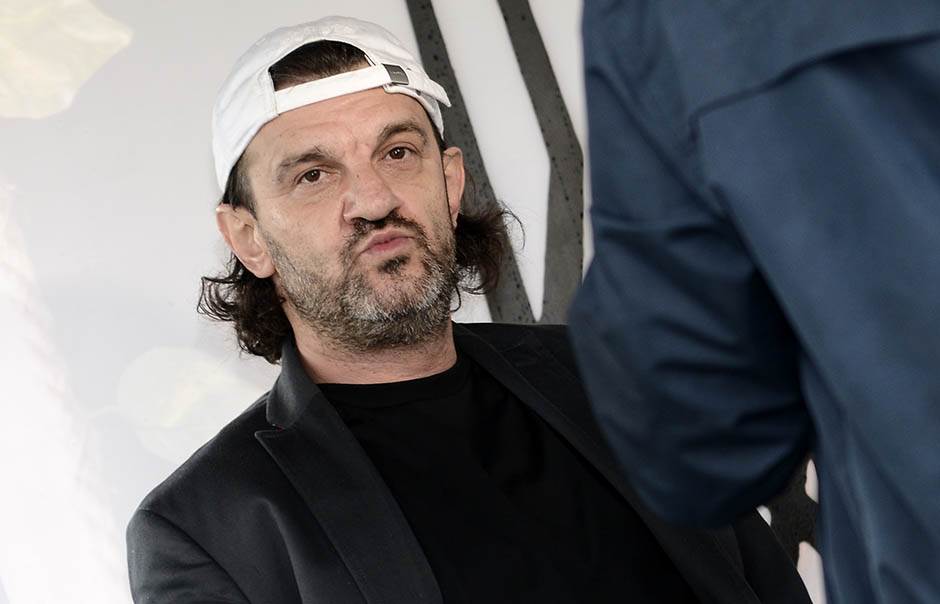 Katarina Didanović u kupaćem