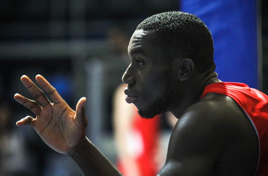 Snimak Majkl Odžo u svlačionici FSU VIDEO: Trener Bobby Suarez podelio uspomenu na Twitter profilu