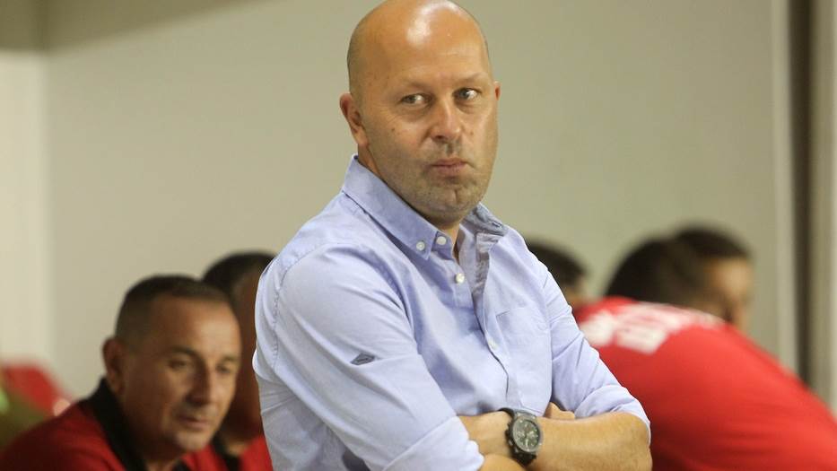 mačva fudbaleri izbačeni iz stanova dragan aničić trener izjava