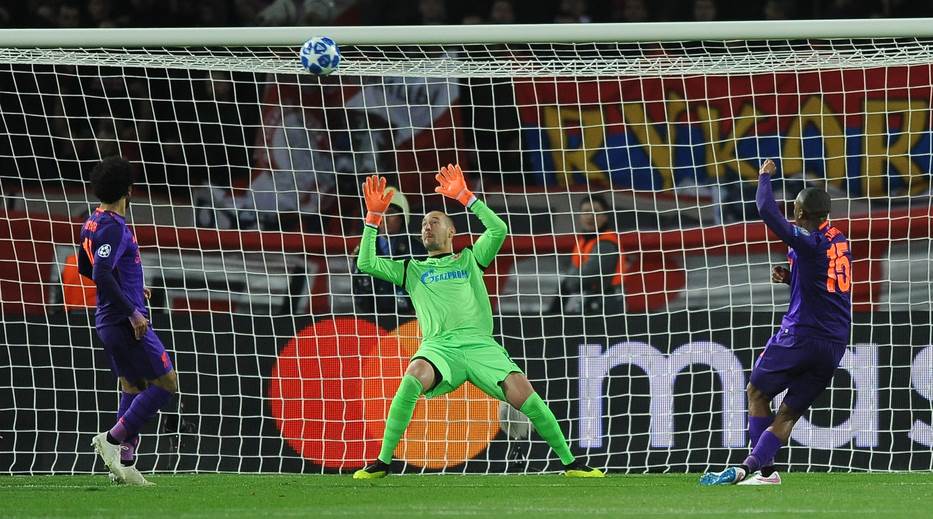 Čima Moneke objavio fotografiju sa Mohamedom Salahom