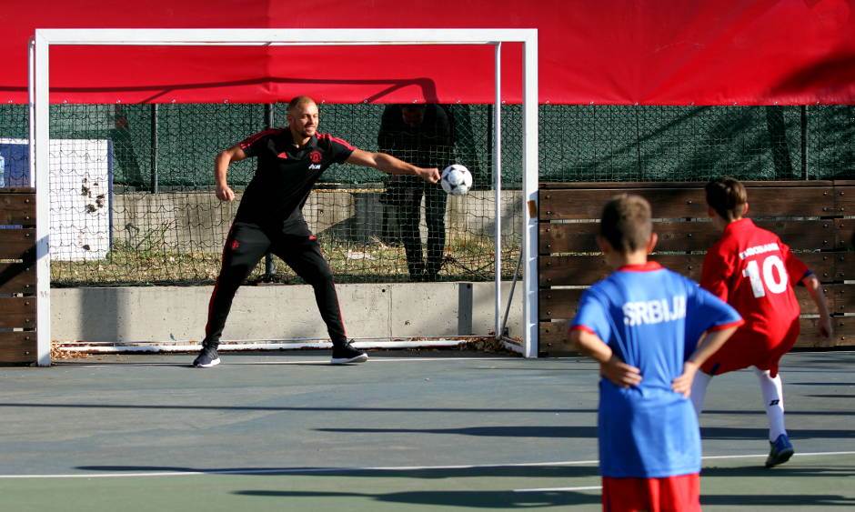 Škola fudbala Mančester junajted u Srbiji dolazi Ves Braun