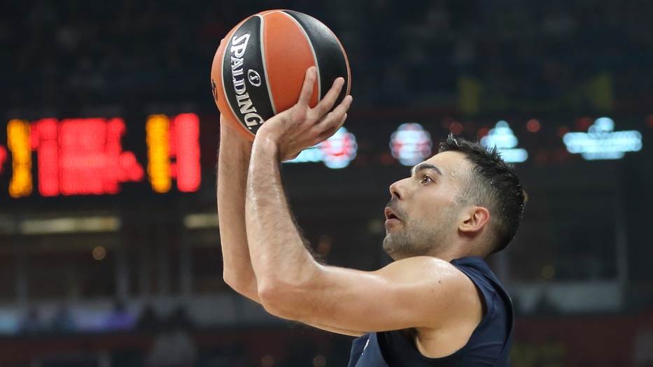 Kostas Slukas slobodan igrač Partizan ga traži