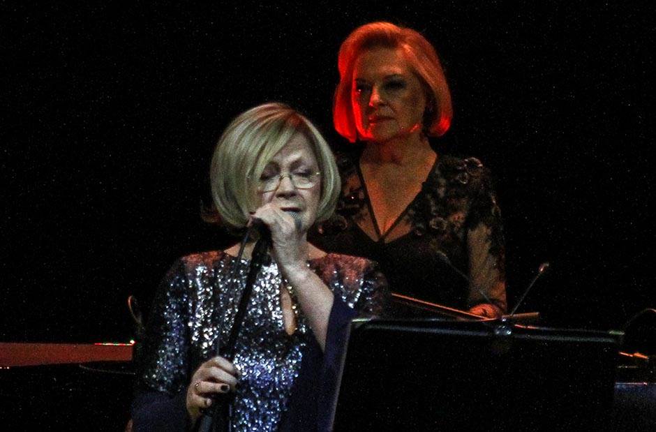 Gabi Novak bila u braku sa kompozitorom kada je zavolela Arsena