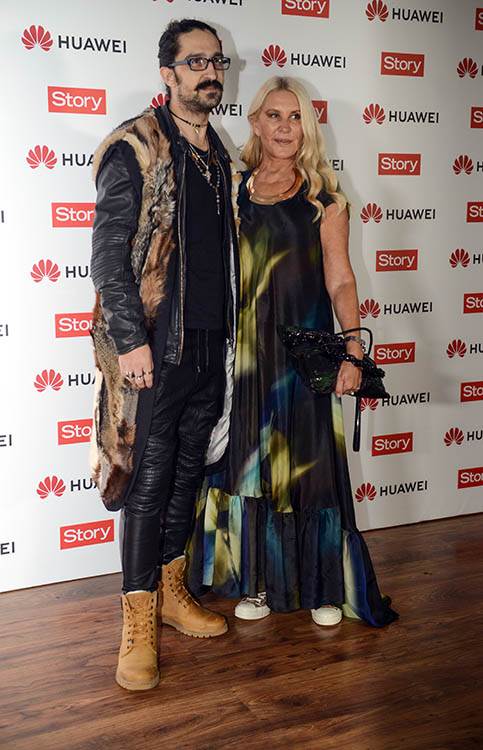 Poznate kuguarke Javne ličnosti u braku sa mlađim muškarcima 