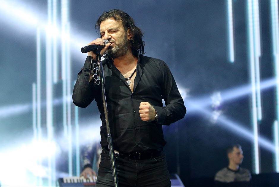 Novogodišnji TV program narodnjaci