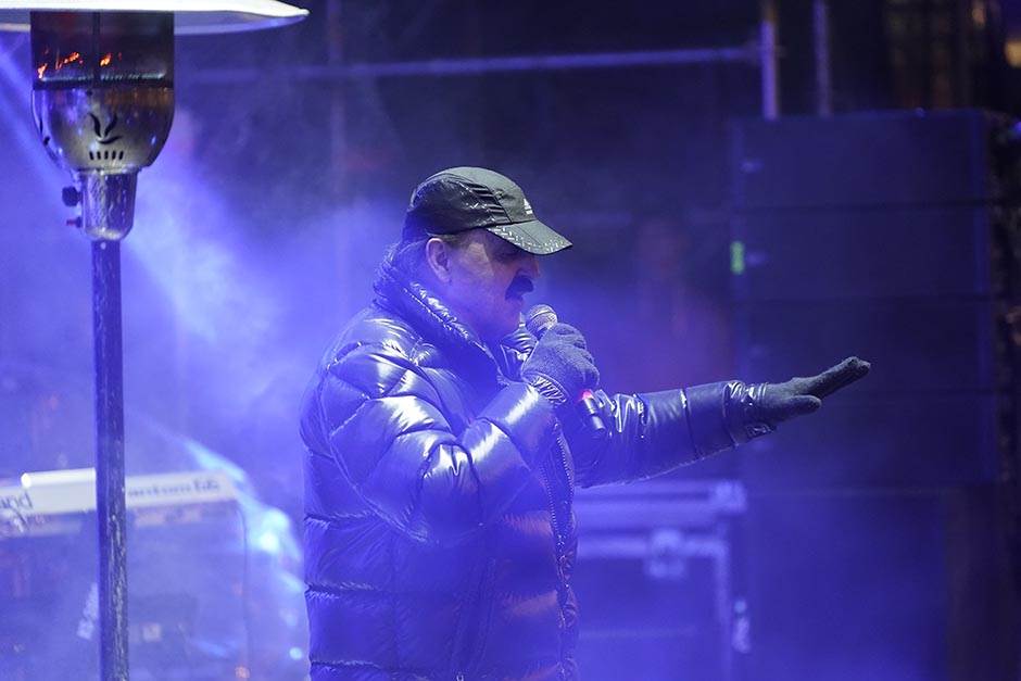 Novogodišnji TV program narodnjaci