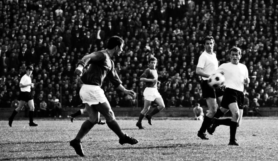 Jugoslavija zabranila transfer Dragoslava Šekularca u Juventus