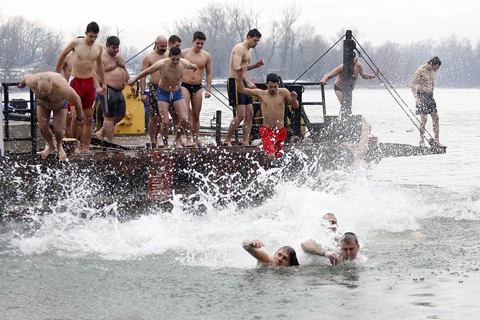 Ko se krstom krsti taj krstovdan posti