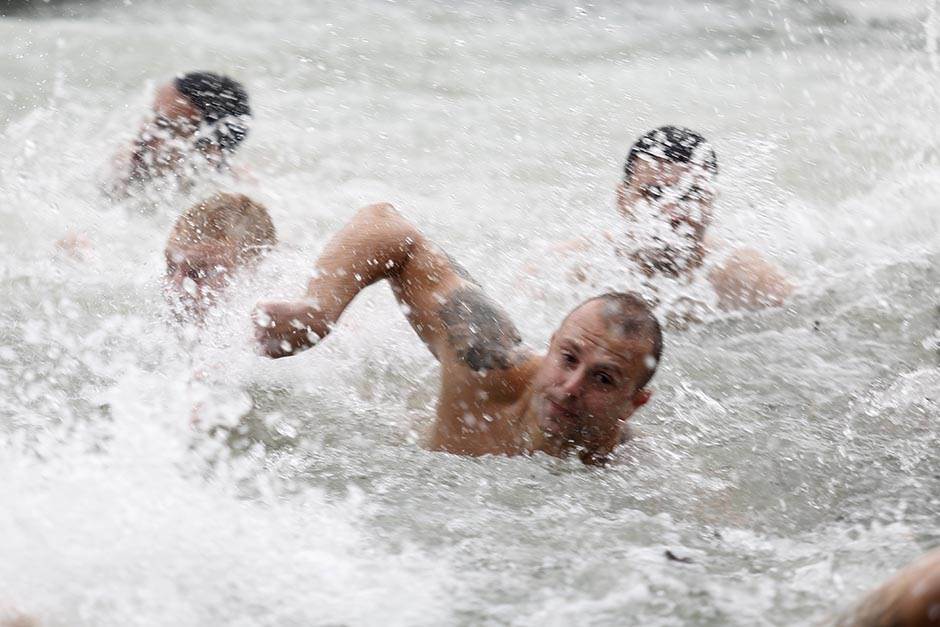 Ko se krstom krsti taj krstovdan posti
