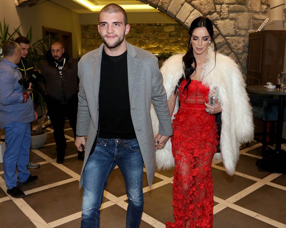 Bogdana Ražnatović diže tegove