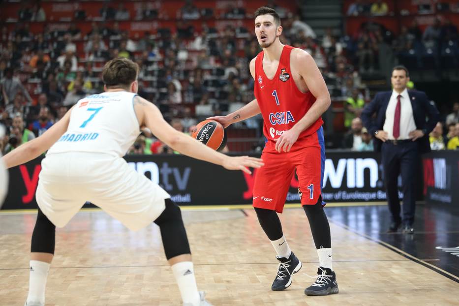 Nando De Kolo se povlači