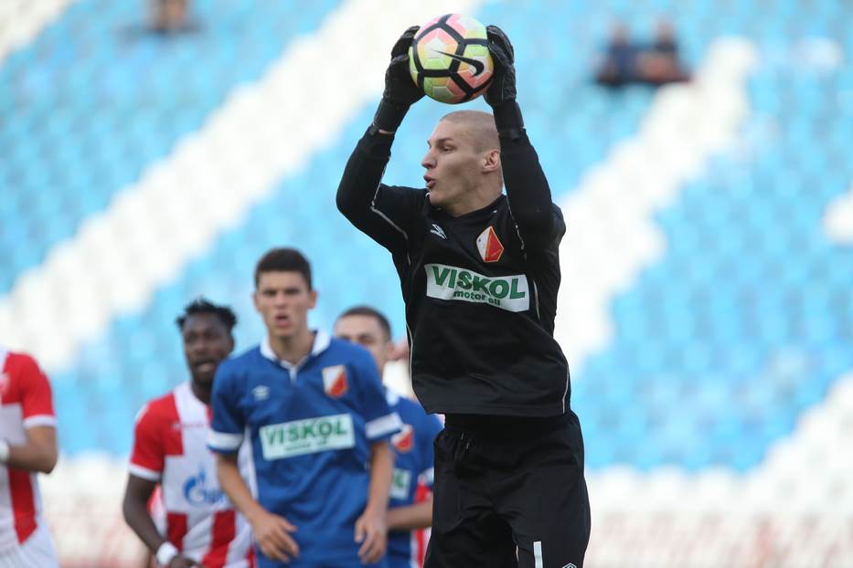 Srpski fudbaler Emil Rockov snimio pesmu