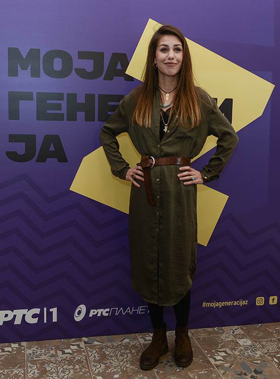 Mala Zone iz filma Zona Zamfirova udata za 23 godine starijeg glumca