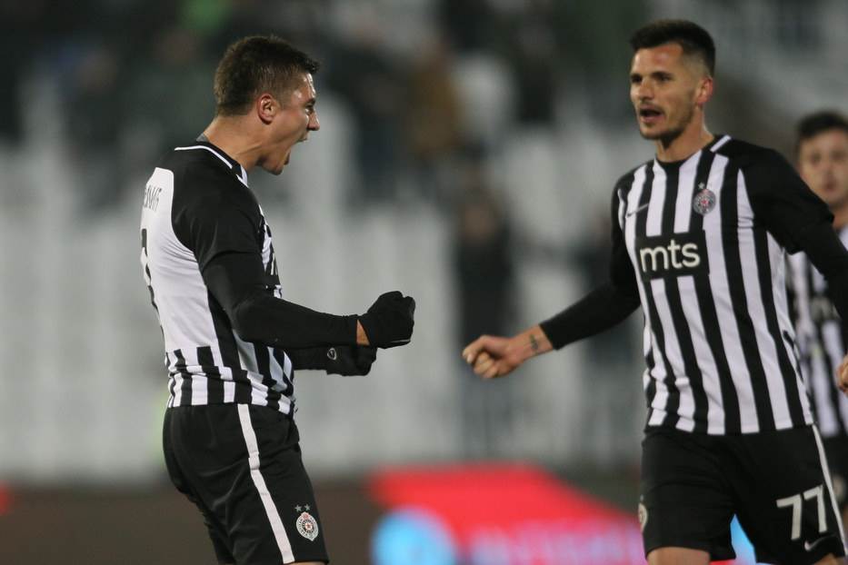 Partizan doveo Nemanju Nikolića