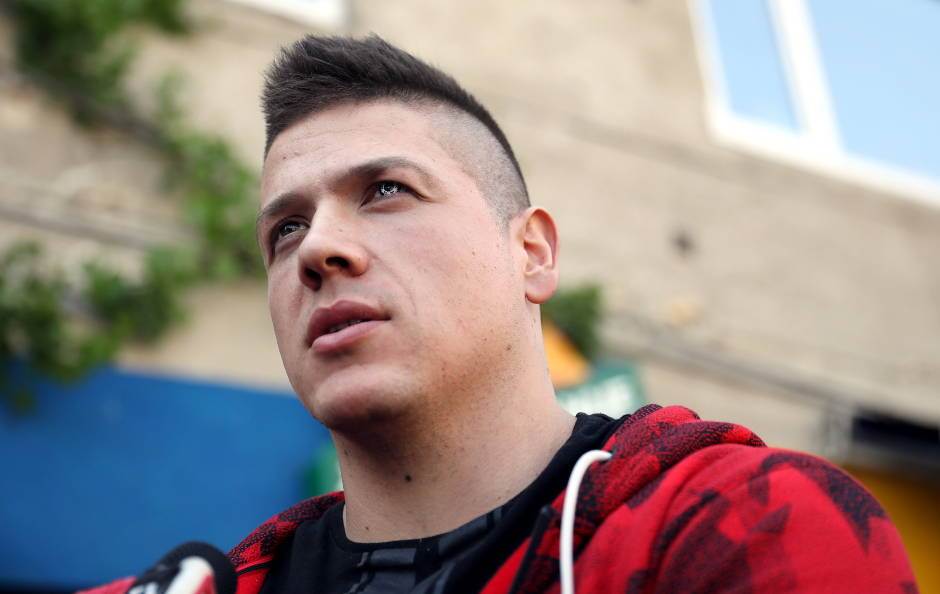 Slobu Radanovića devojka gađala čizmom