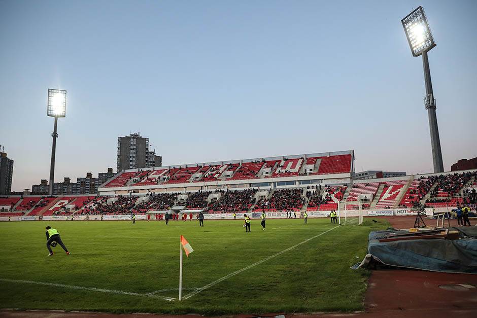 Da li se ruši stadion Čair u Nišu?