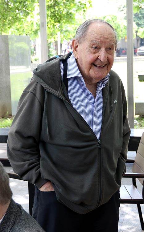 Poslednji trenuci Miše Janketića, nije mogao da govori, supruzi napisao da donese jogurt