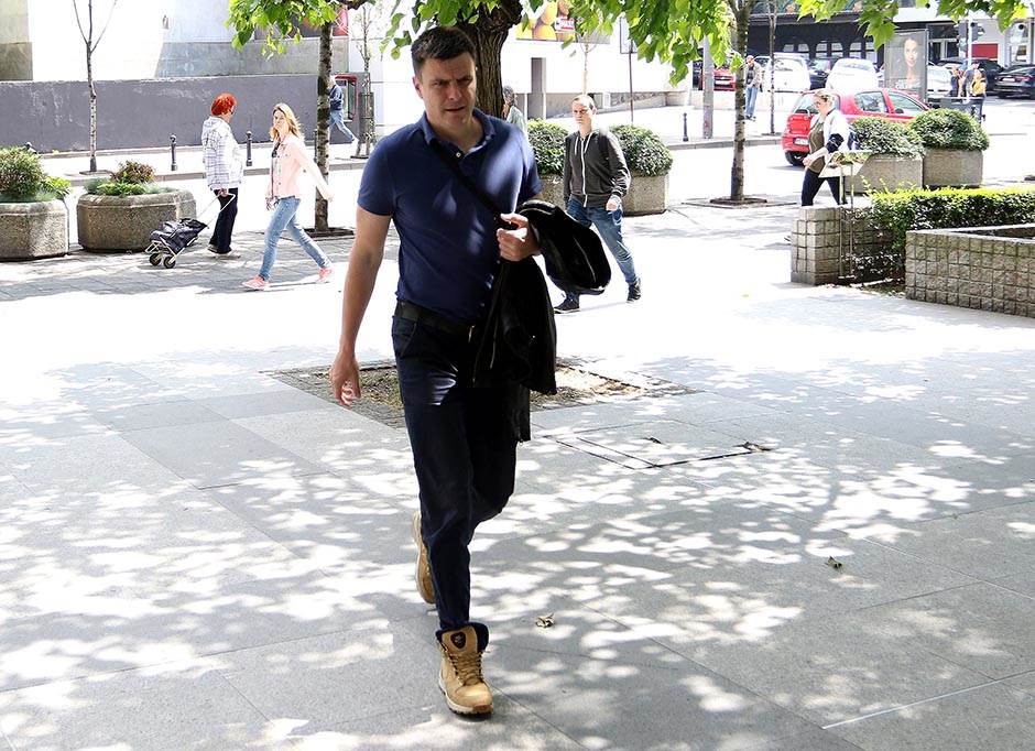 Poslednji trenuci Miše Janketića, nije mogao da govori, supruzi napisao da donese jogurt