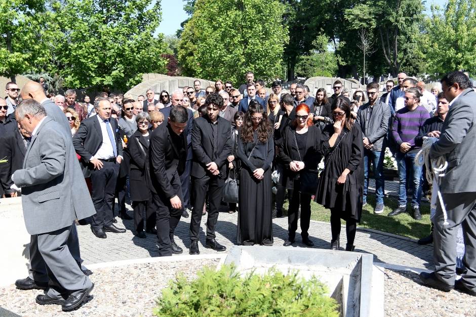 Poslednji trenuci Miše Janketića, nije mogao da govori, supruzi napisao da donese jogurt