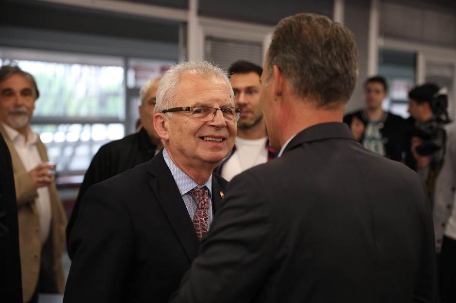 Zvezda rekonstrukcija Marakane od 2023