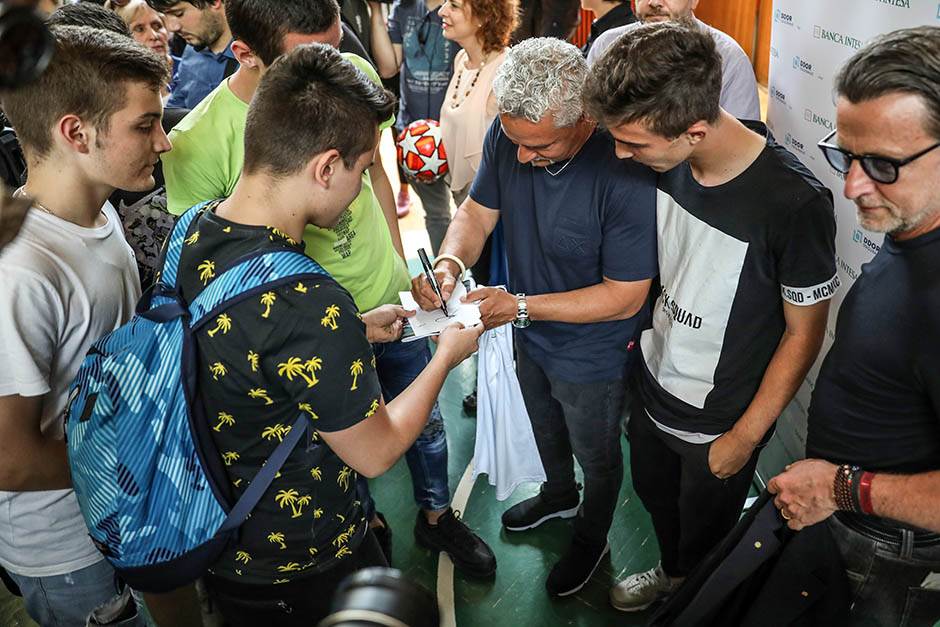 Roberto Bađo osvojio Zlatnu loptu, a danas ne sme da igra fudbal