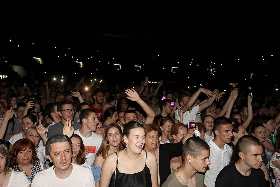 Zdravko Čolić za 45 minuta zaradio 45000 evra