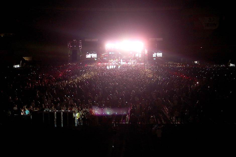 Zdravko Čolić za 45 minuta zaradio 45000 evra