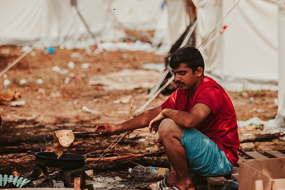 Kamp Vučjak se zatvara, migrante sele u kasarnu kod Sarajeva