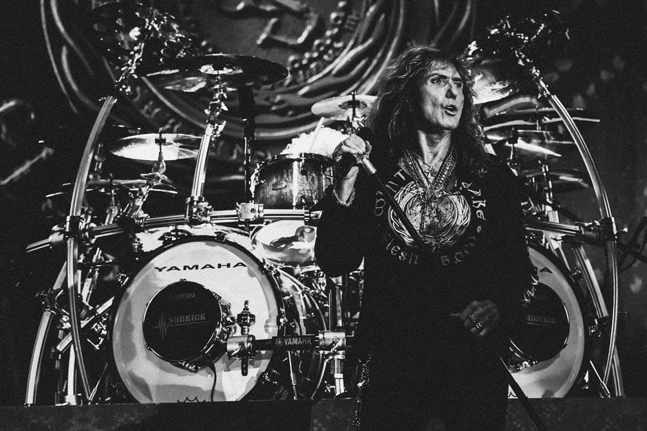 Whitesnake koncert otkazan
