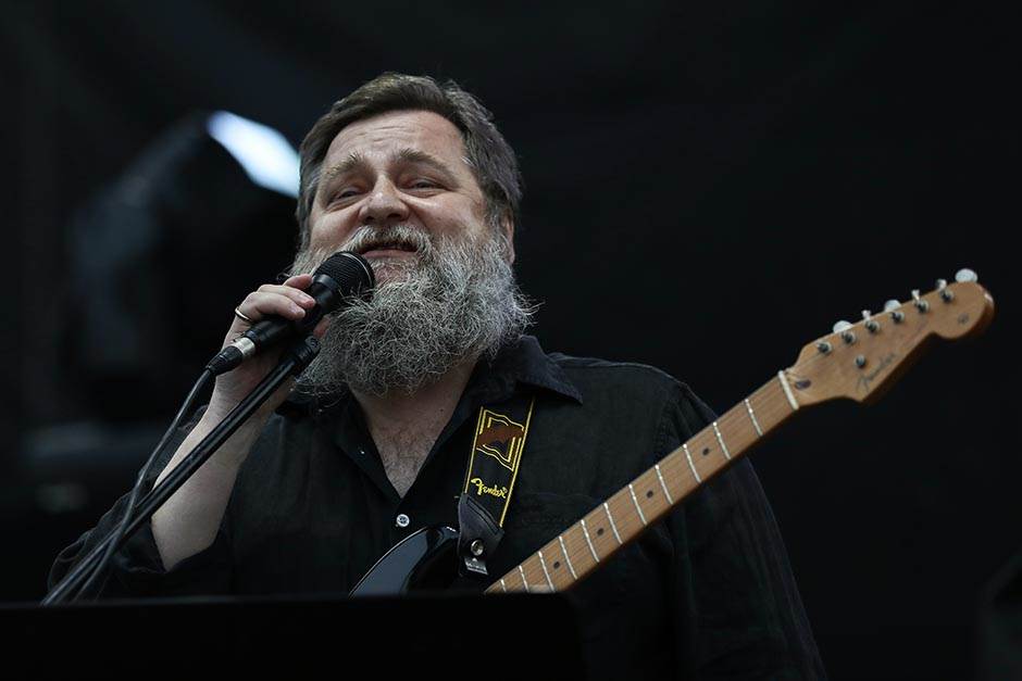 Nikola Pejaković o ruci i vršnjacima