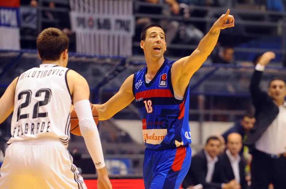 Vuk Radivojević priveden zbog nasilja u porodici izjava supruge