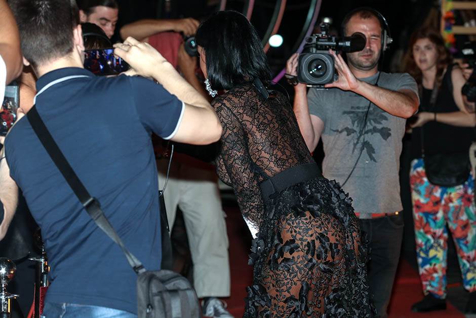 aleksandra subotic smrsala kako izgleda dva meseca posle porodjaja foto