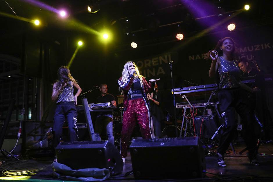 Milica Todorović i Miloš Paunović raskinuli