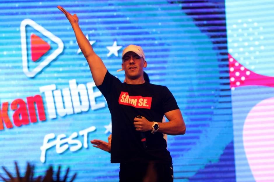 Kikina majka o Baki Prasetu