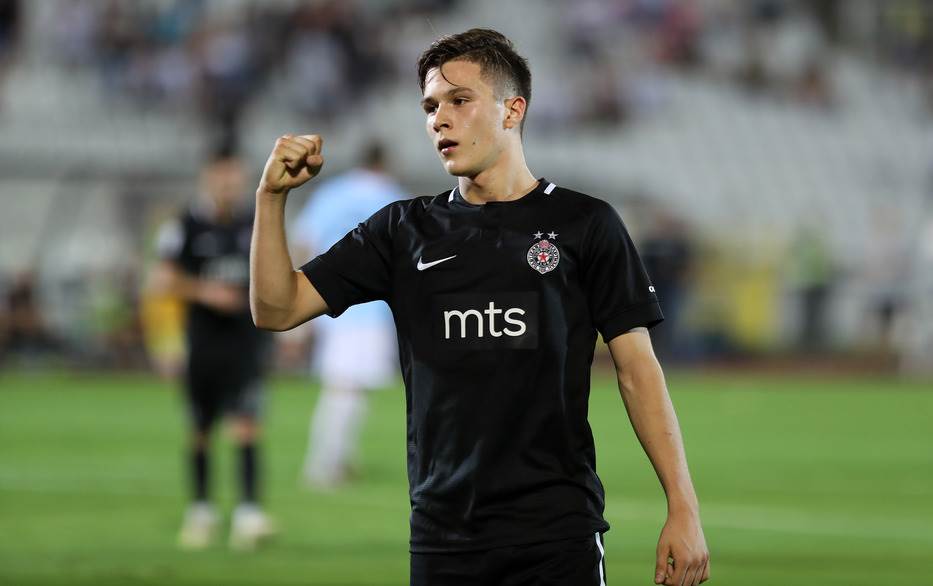 Filip Stevanović produžio ugovor sa Partizanom