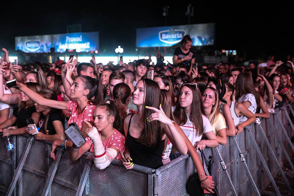 Senidah nova frizura Instagram