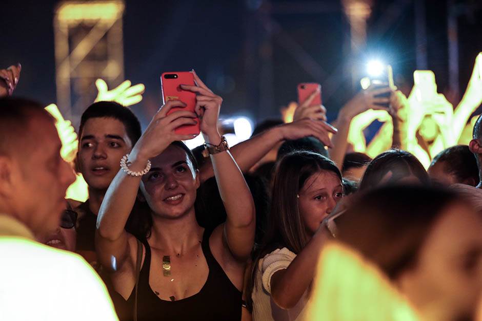 Senidah nova frizura Instagram