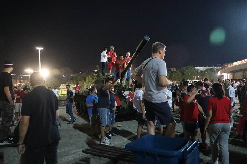 Partizan ima parni valjak ispred stadiona