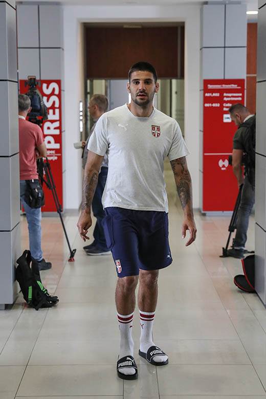 Matija Nastasić ponovo u reprezentaciji Srbije gde ga vidi Ljubiša Tumbaković