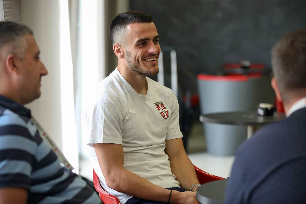 Matija Nastasić ponovo u reprezentaciji Srbije gde ga vidi Ljubiša Tumbaković