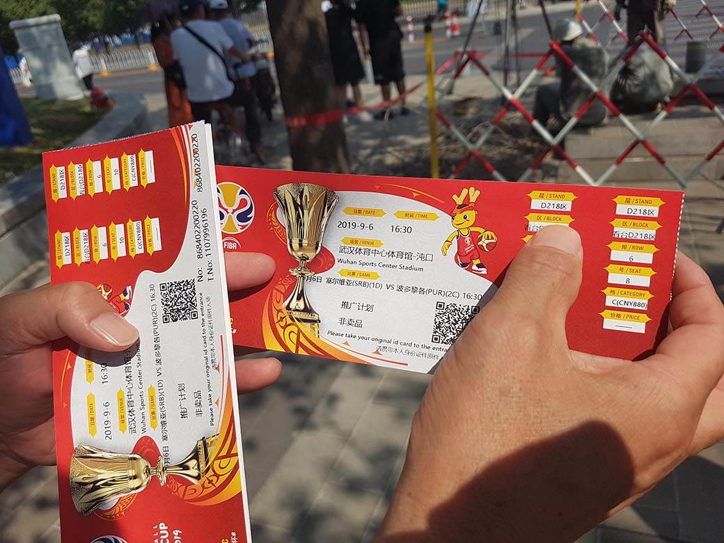 Tapkaroši u Kini, prodaja karata, fotografije