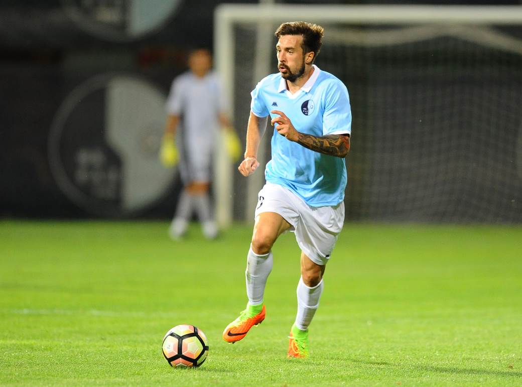 Sandra Afrika o Vladimiru Volkovu i Ivani Nikolić